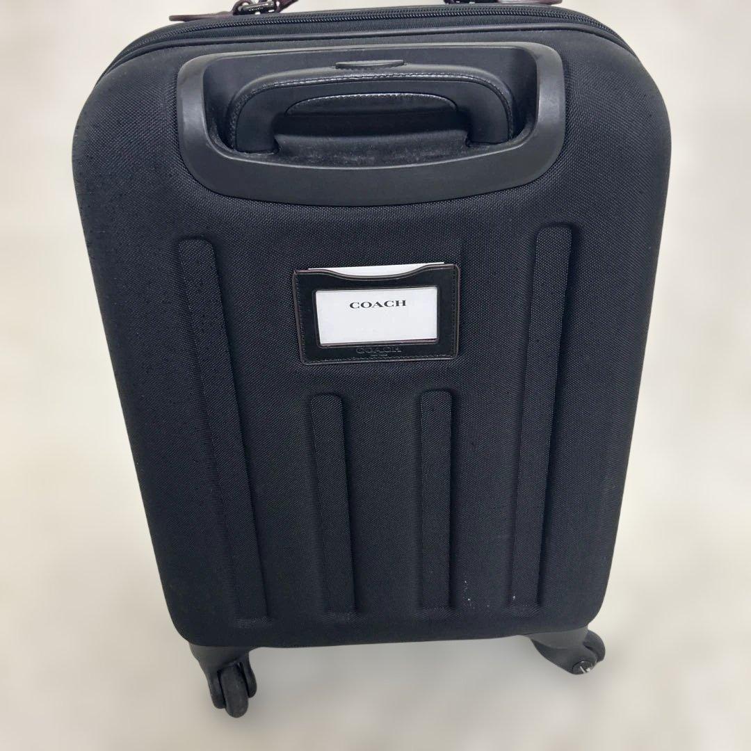 【美品】コーチ　キャリーケース　ウィールド　シグネチャー　黒　4輪