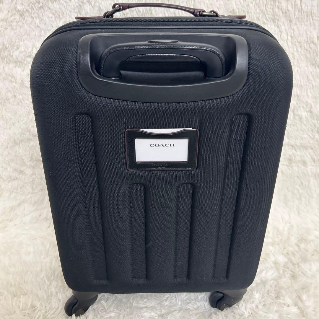 【美品】コーチ　キャリーケース　ウィールド　シグネチャー　黒　4輪