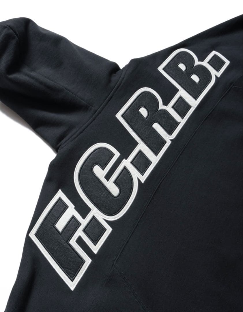 J*M様 【美品】F.C.R.B BIG LOGO BAGGY SWEAT HO