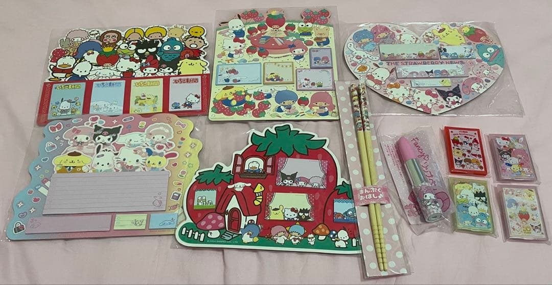 サンリオ　Sanrio 公式グッズセット