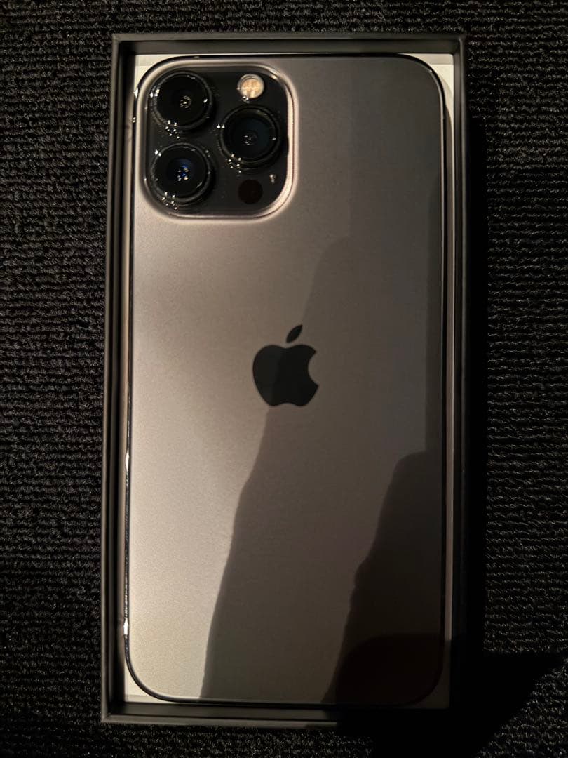 iPhone13promax graphite 1TB SIMフリー オマケ付き
