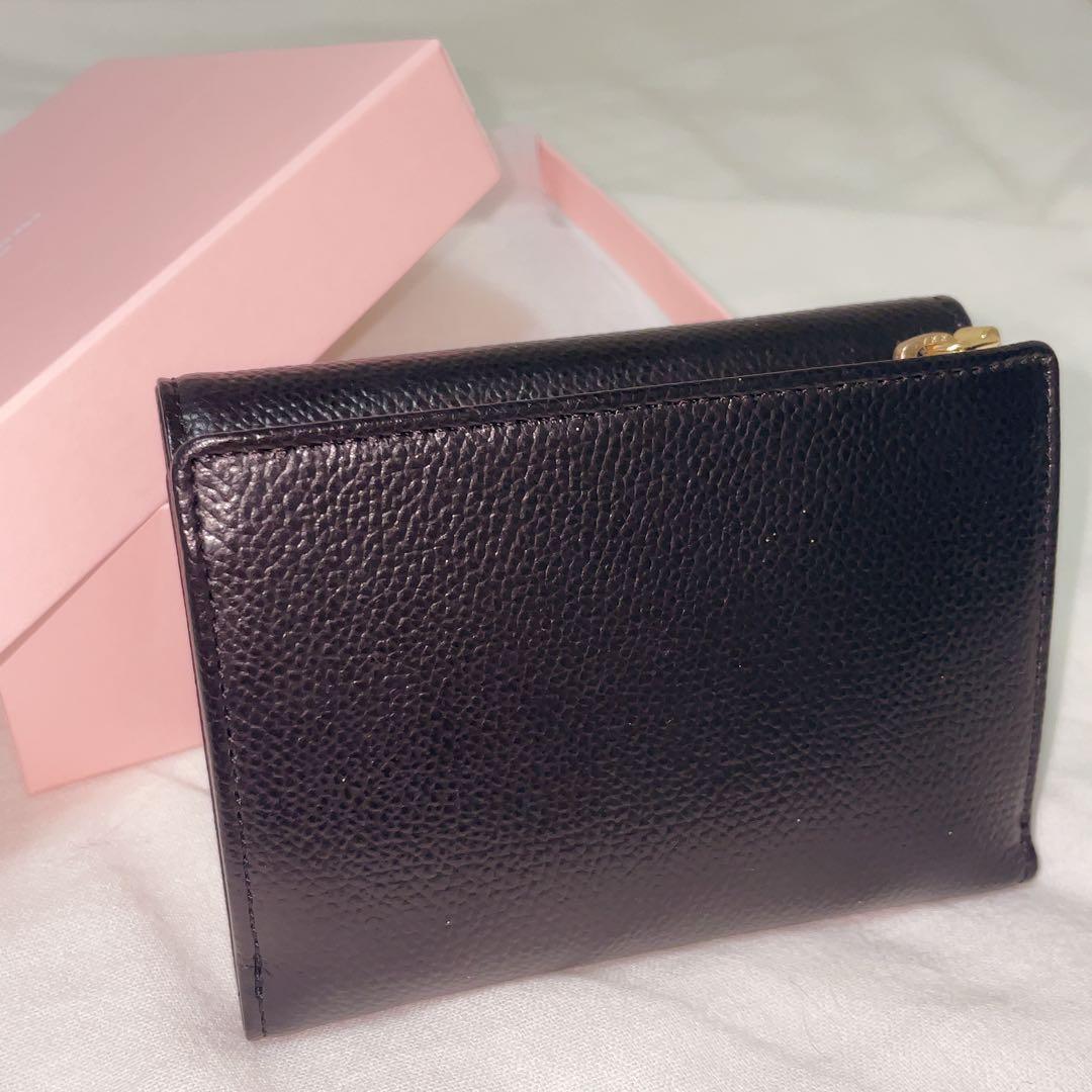 Samantha Thavasaサマンサタバサ ジュエルバー折財布チャーム付き