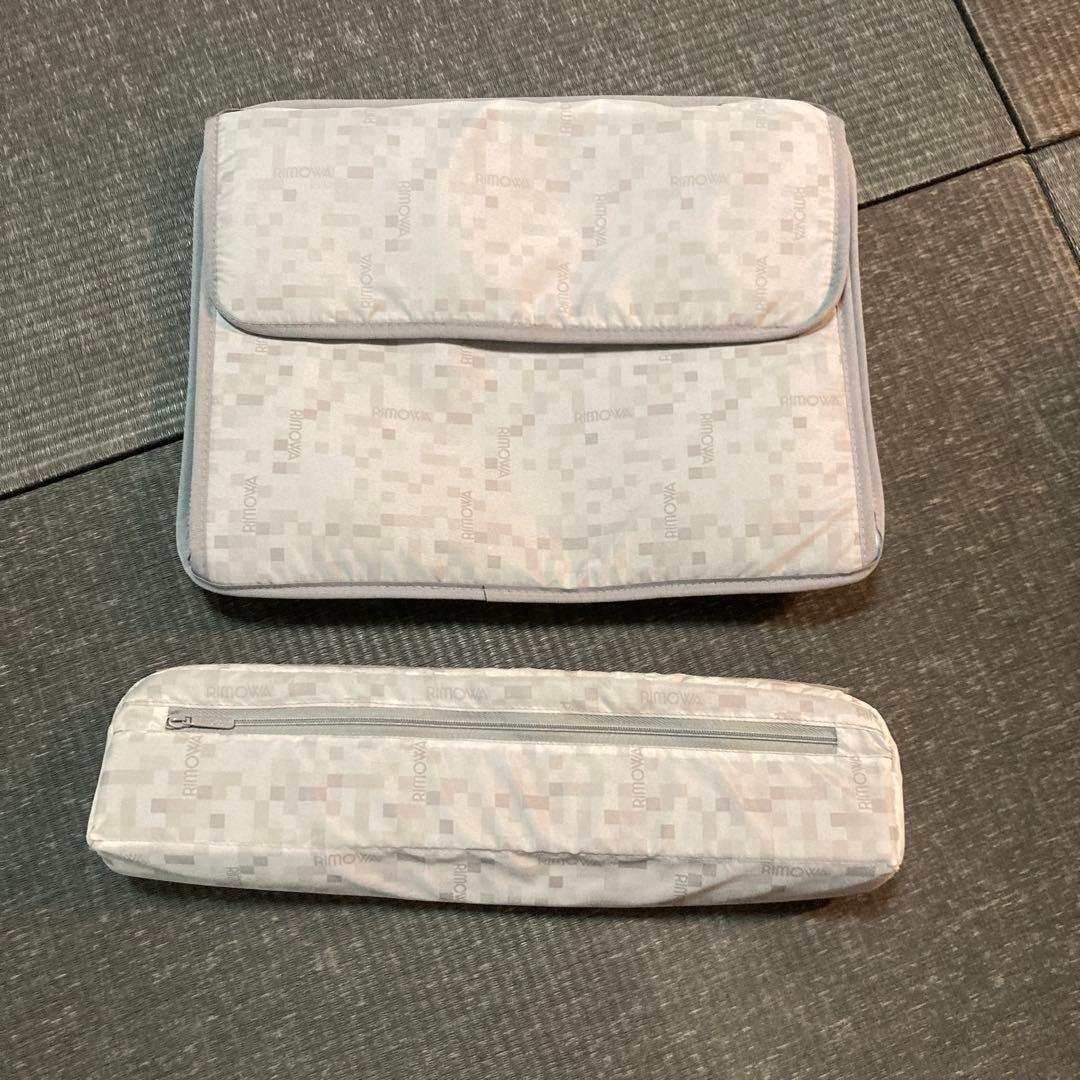 シュウ　リモワ　スーツケース Salsa 23L