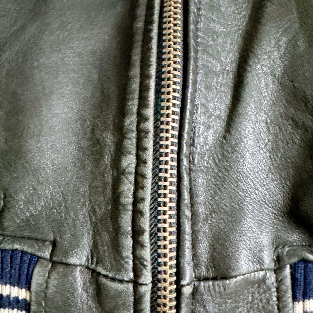 希少　AVIREX アーチロゴ レザージャケット スタジャン　ブラック　牛革　M