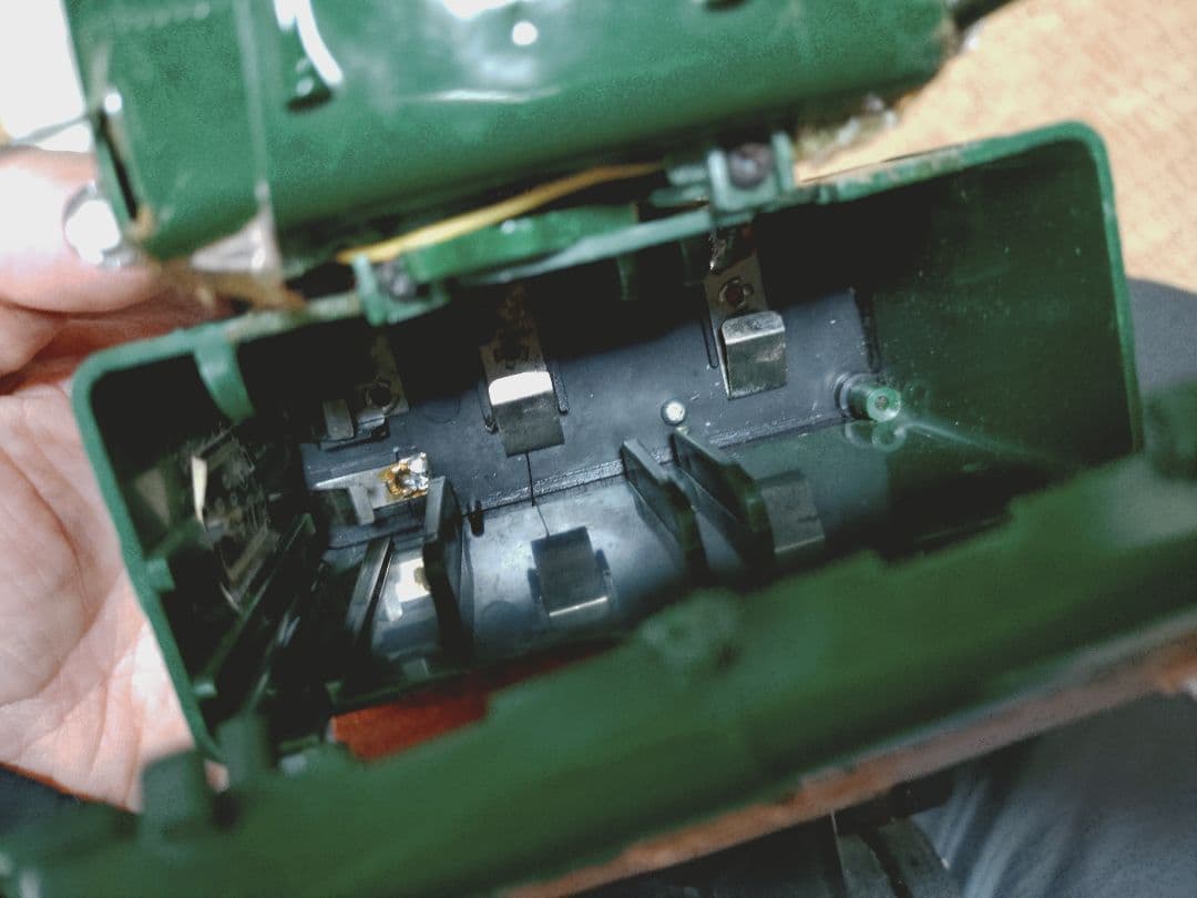 big8トレーラー 1/30スケール２台セット1台は部品取り、