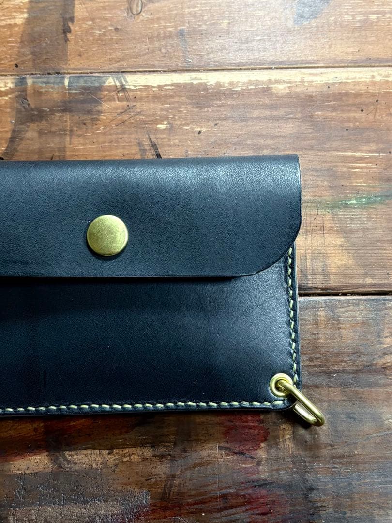 PT-01 国産ヌメ革 丘染め ブラック 茶芯 シニュー糸