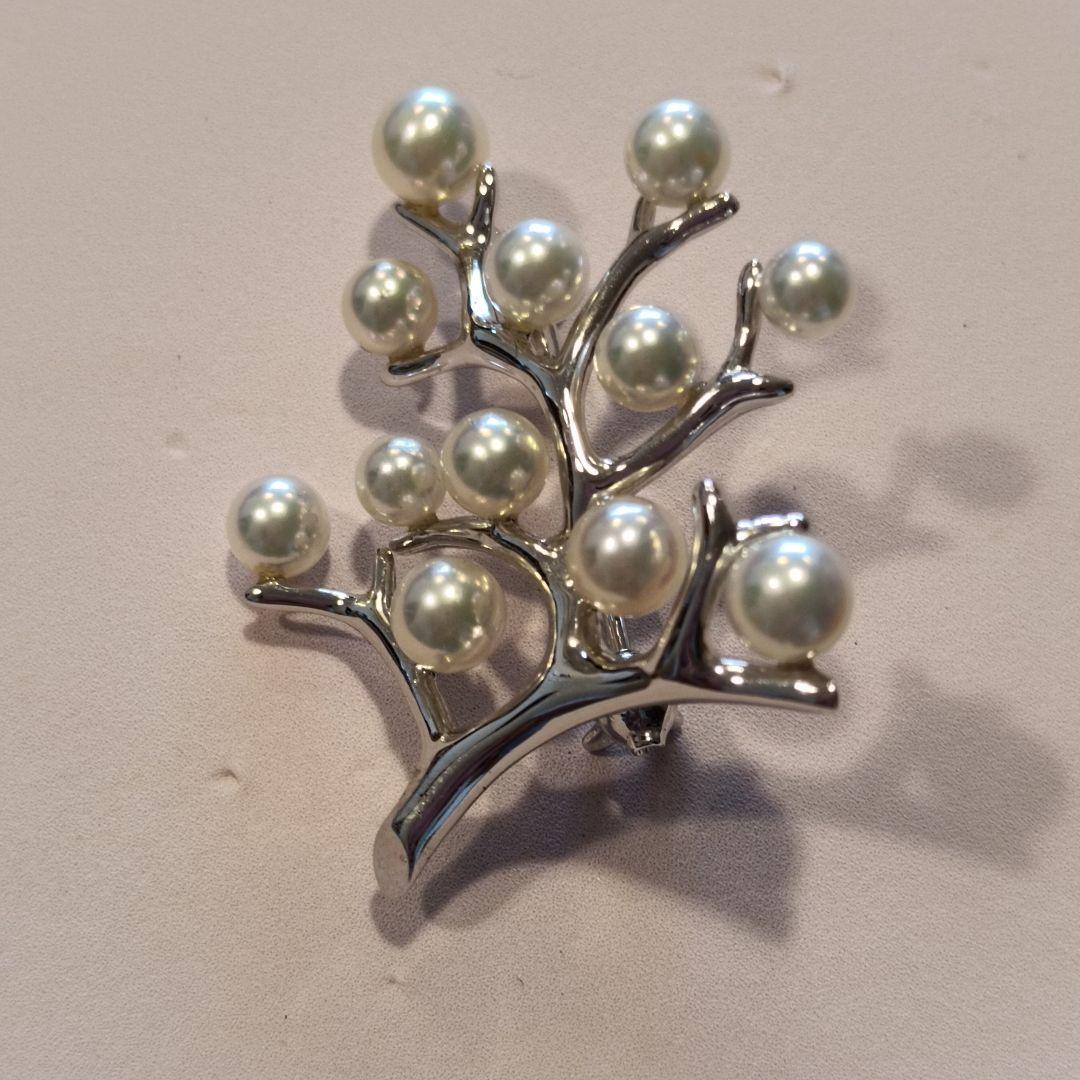 ミキモト 幸福の木 シルバー ブローチ 箱付き