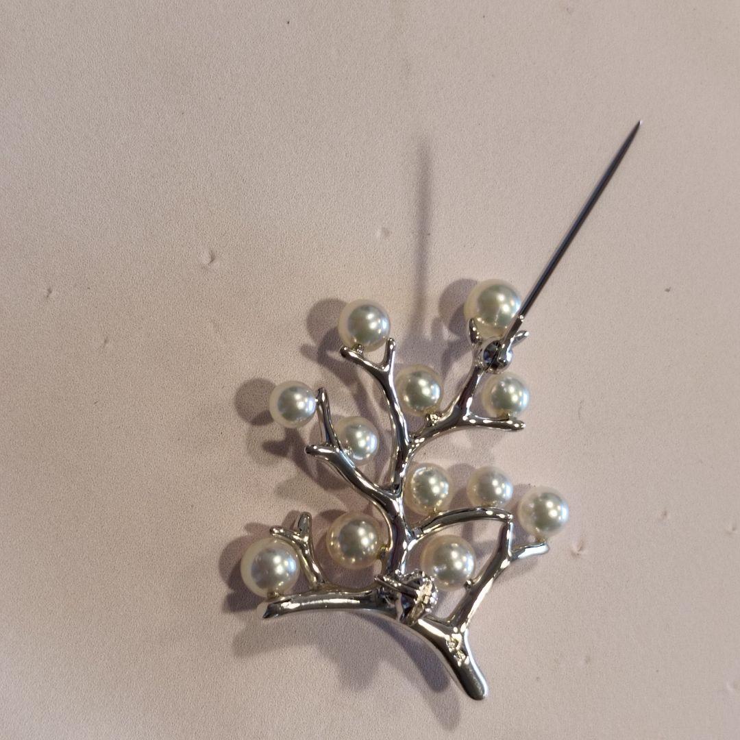 ミキモト 幸福の木 シルバー ブローチ 箱付き