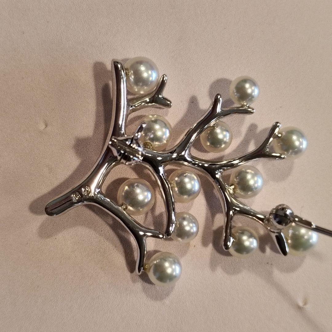 ミキモト 幸福の木 シルバー ブローチ 箱付き