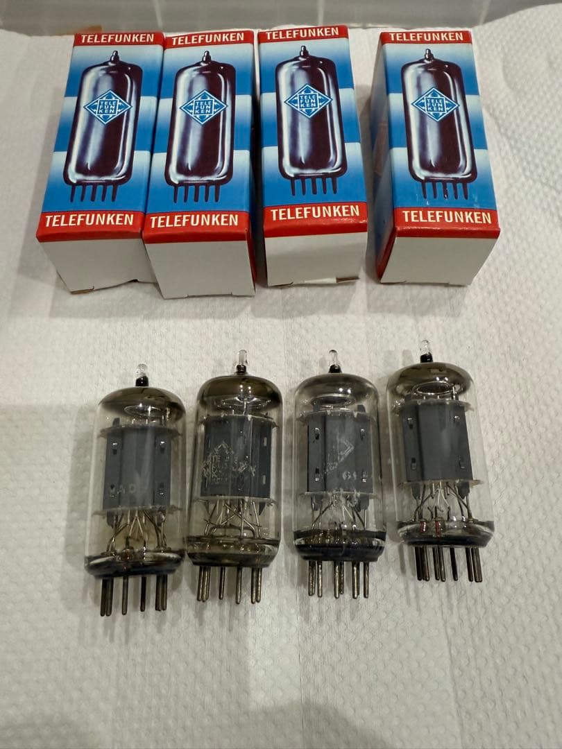 TELEFUNKEN ECC83/12AX7 ダイヤマーク付き 真空管 4本