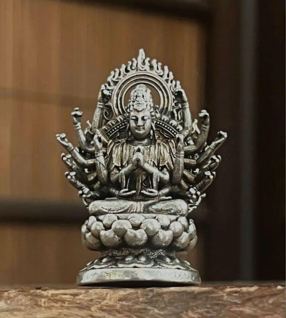 仏教美術 白銅 小型 細密細工 千手観音像 仏像 H4.5㎝