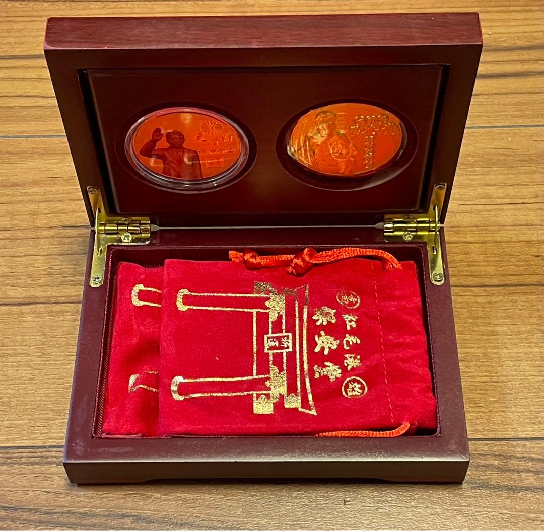 【新品未使用】安倍晋三総理大臣記念メダル、豪華木箱付き