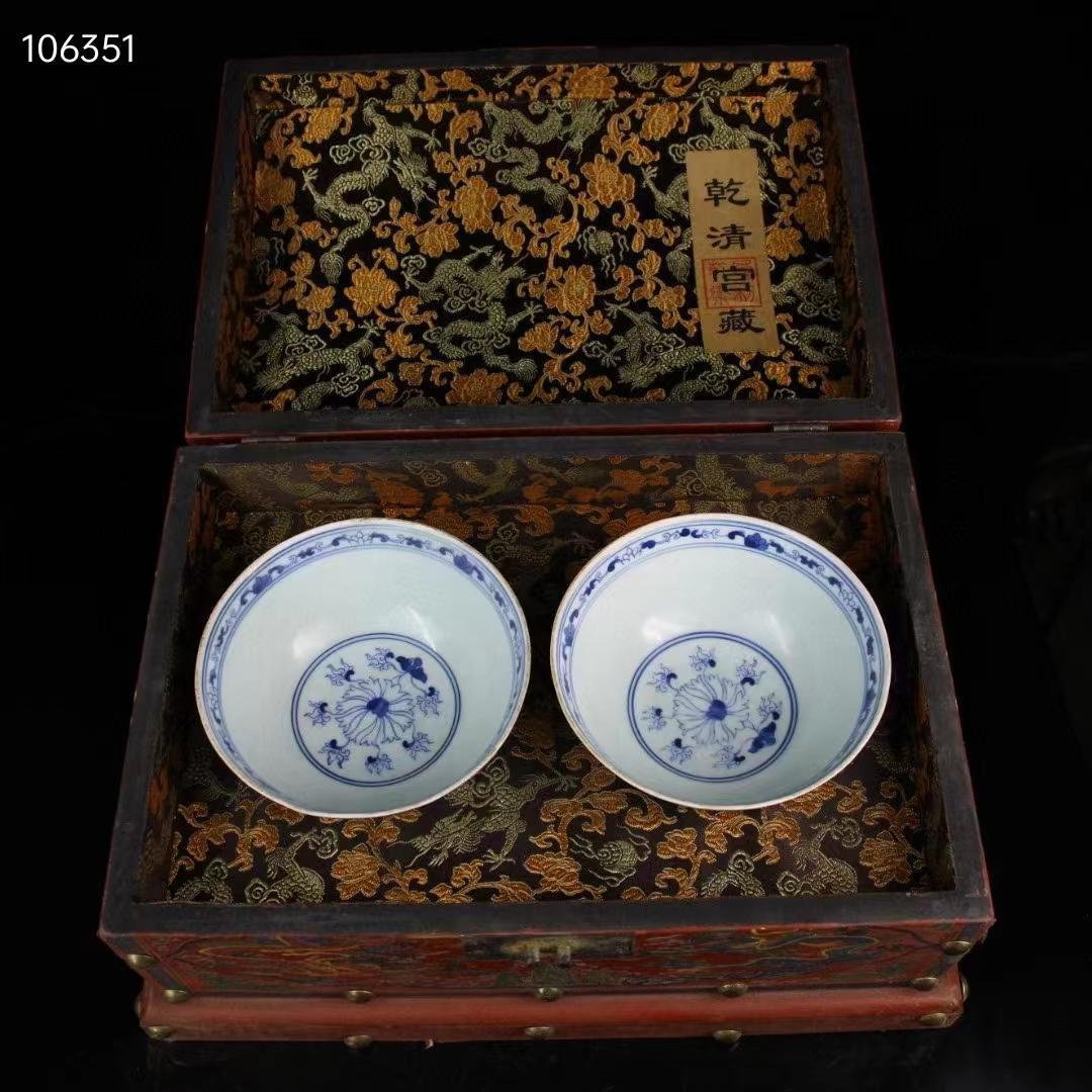 中国古美術・旧蔵青花磁碗一対・古漆器箱付・置物・文房具・時代物
