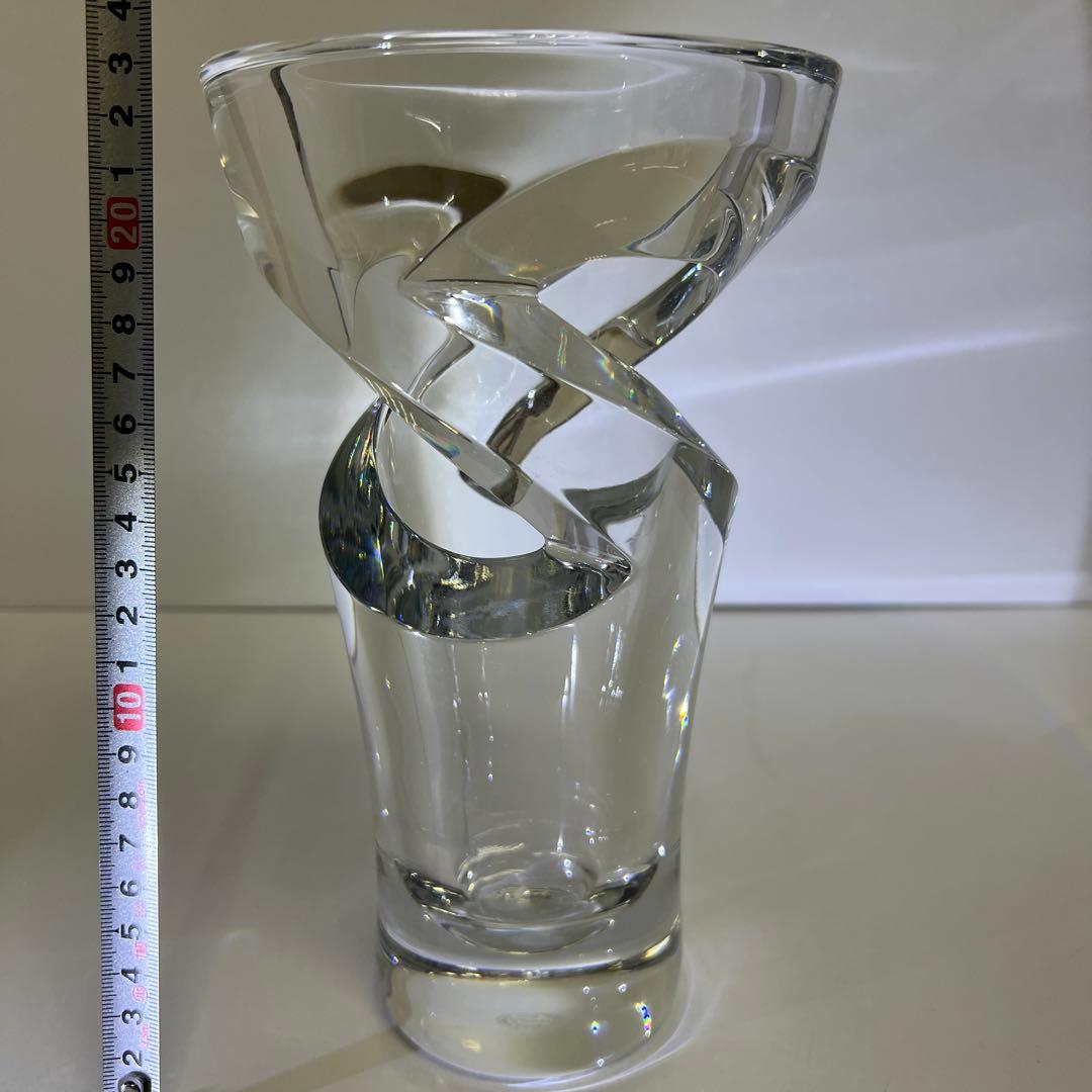 バカラ　トルネード　花瓶　高さ22.8㎝　東Y7-1119☆1Fトトコ