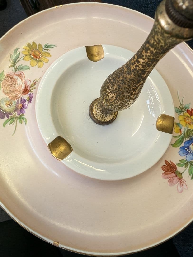 kazue　イタリー製　ヴィンテージ　スタンド式　灰皿　 花柄　ロココ調