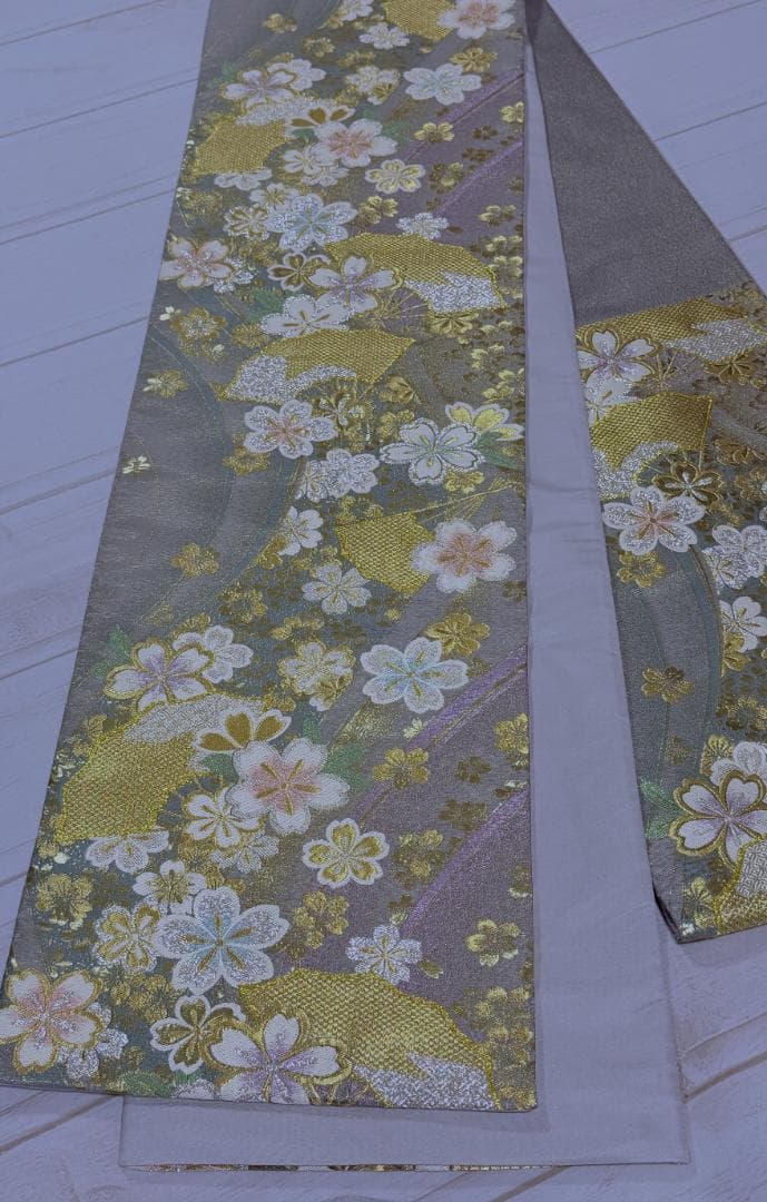 振袖１　御所車に絞り柄振袖と帯のセット　やまと　赤・紺　身丈１６５裄６９