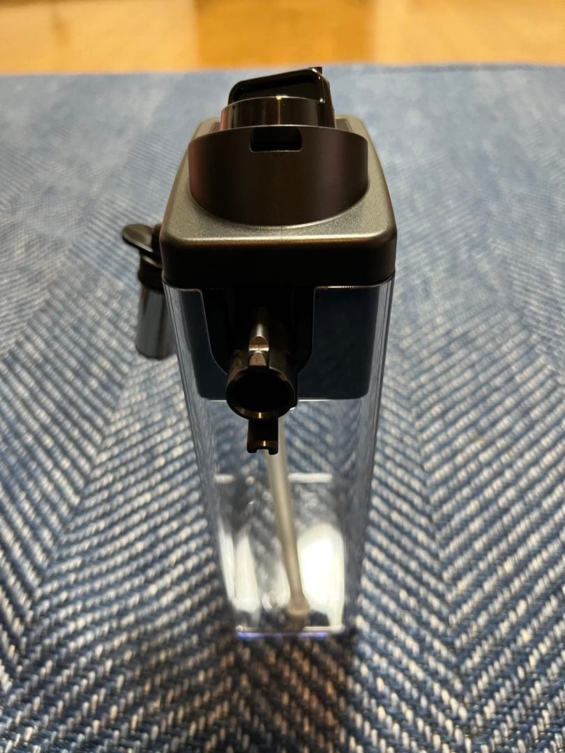 デロンギ　ミルクコンテナ