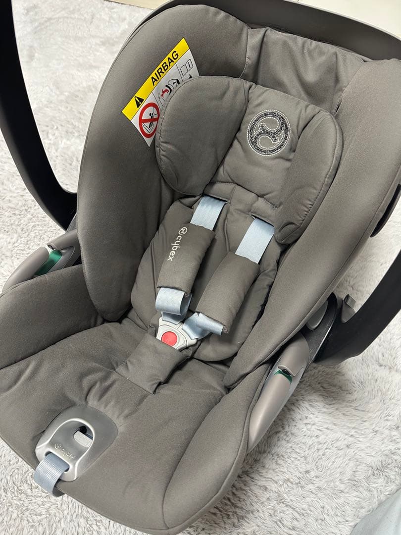 【まんまる】サイベックスcybex クラウドZ2i-Size