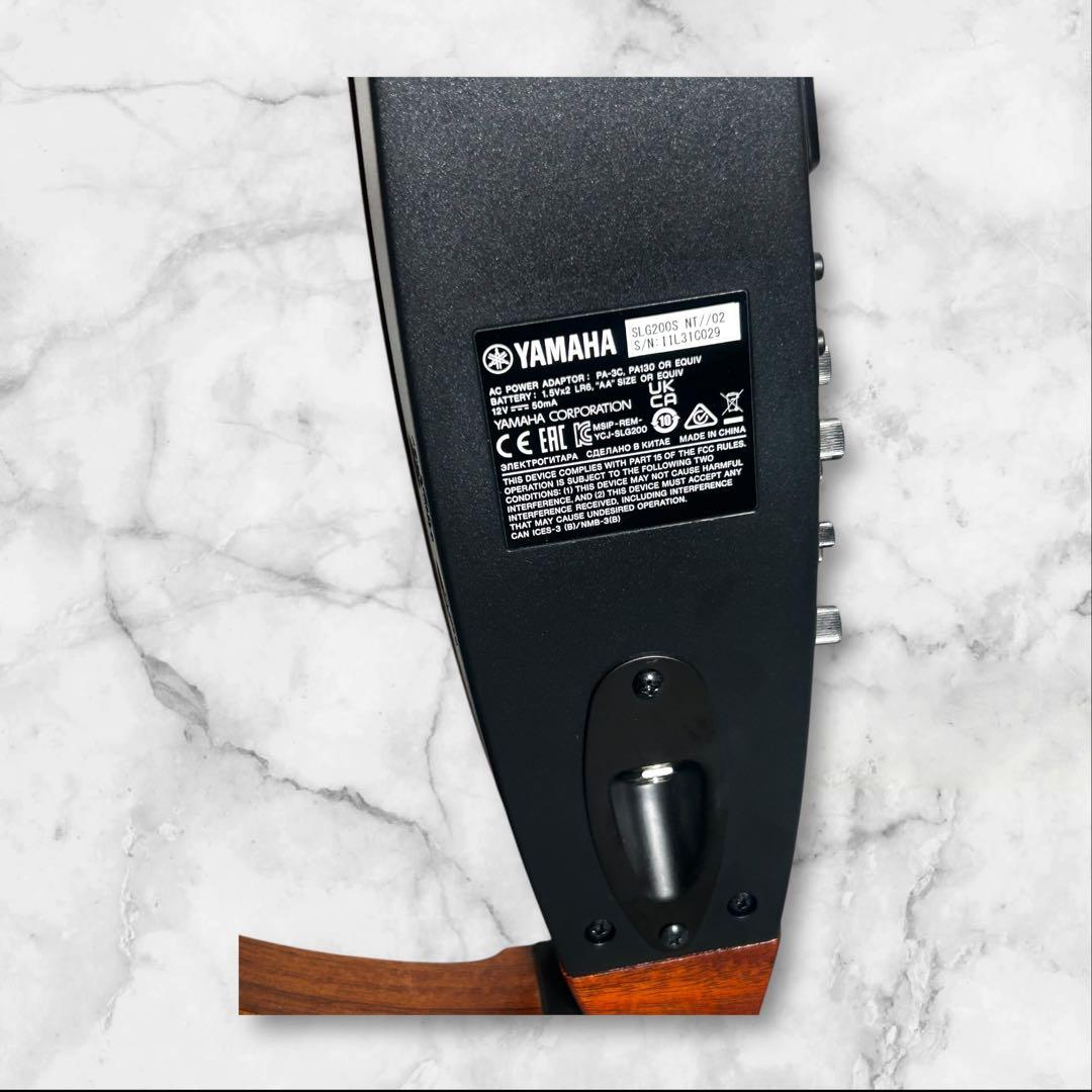 美品ヤマハ　サイレントギター　SLG200S