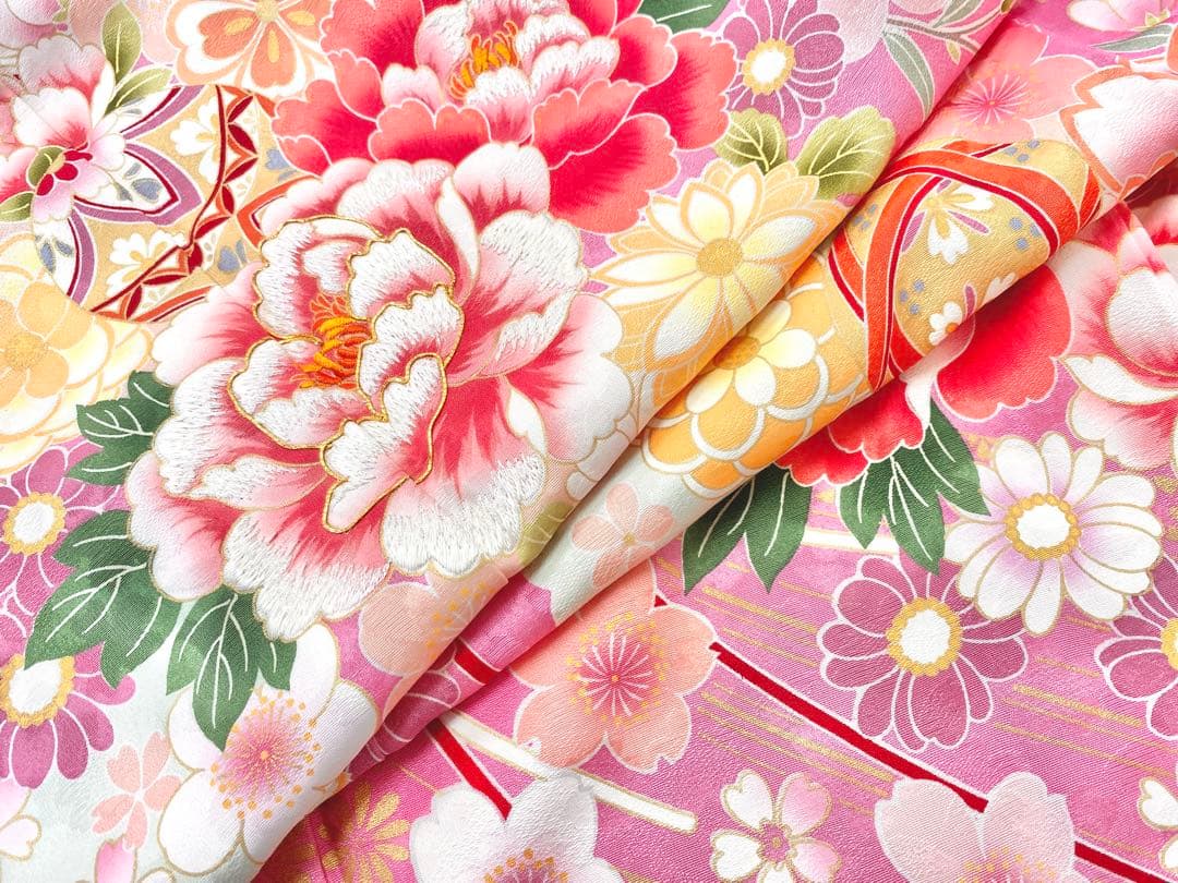 ⭐︎K0812 美品 正絹 振袖 レンタル店放出品 ガード加工 花柄 ピンク 9号