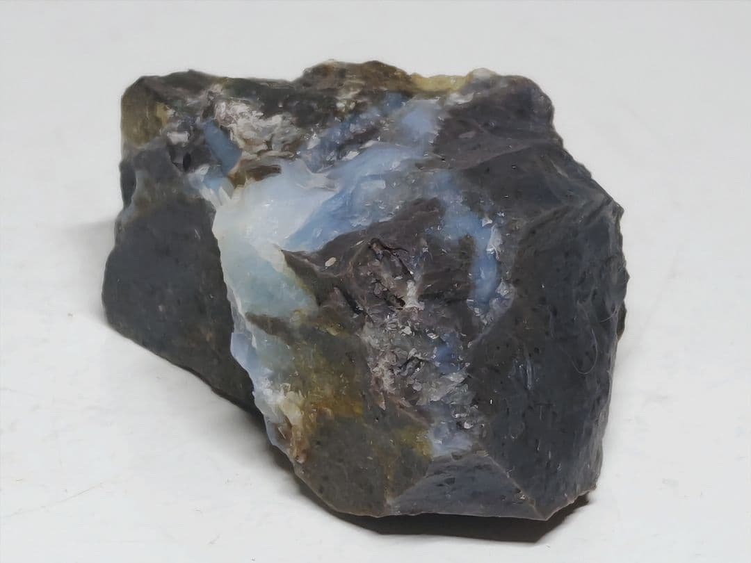 オパール 52g 蛋白石 原石 鑑賞石 自然石 誕生石 鉱物 鉱石 宝石 水石