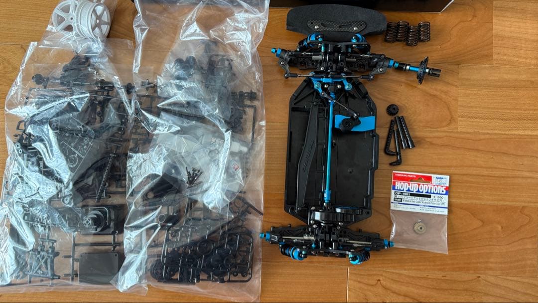 タミヤTT02 SRX メカ無し、オプション、チタンビス tt02srx