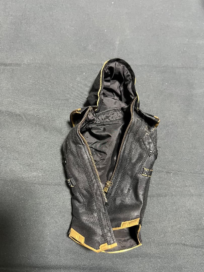 HotToys エンドゲーム ホークアイ/ローニン ホットトイズ