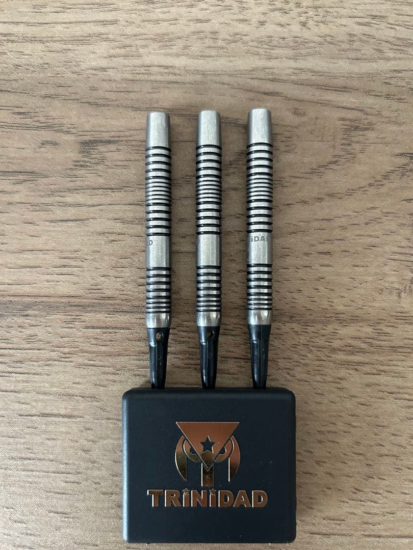 レイジー　エスダーツ限定