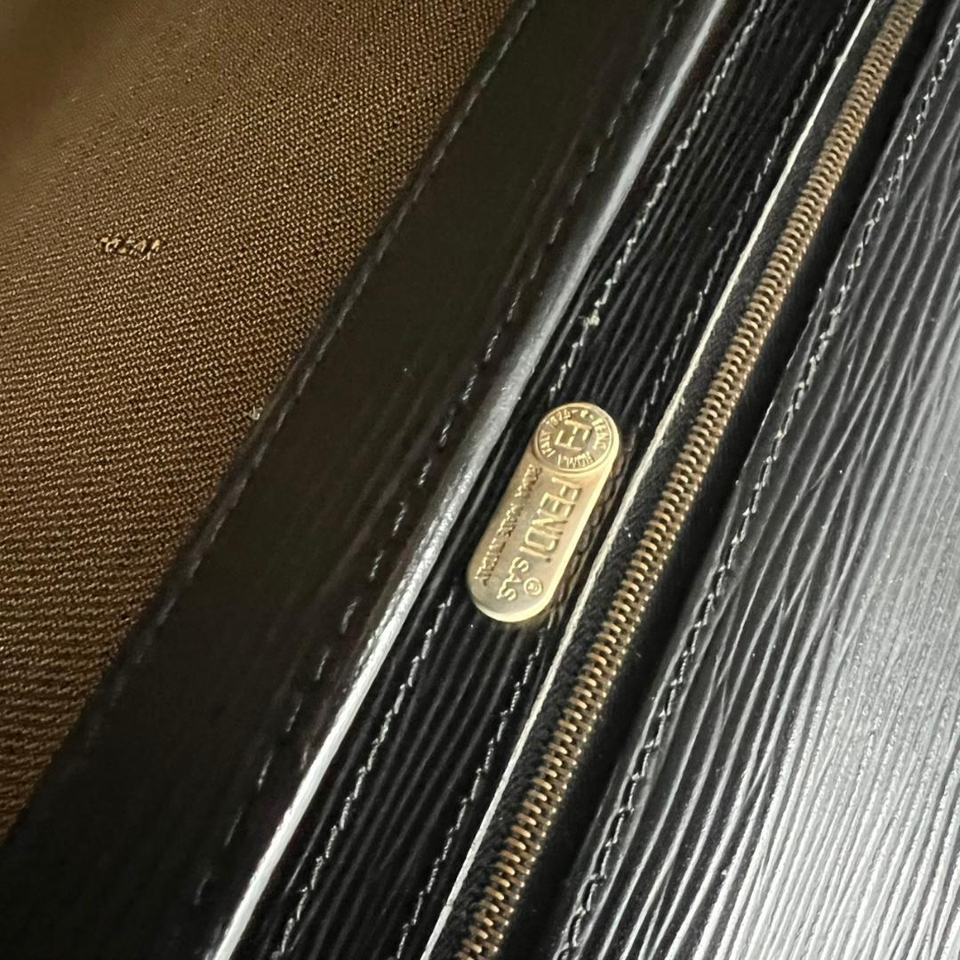 ⭐️FENDI⭐️フェンディ ビジネスバッグ エピ レザー ブリーフケース