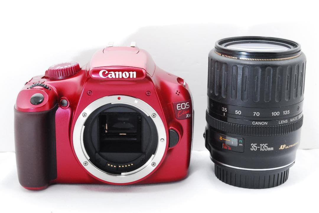 少シャッター数で美品 Canon EOS kiss x50 中望遠レンズ♪