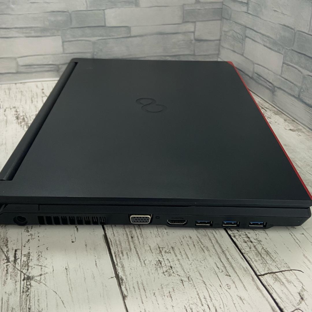 大画面 i5 第8世代 富士通 ノートPC Win11 Office2021