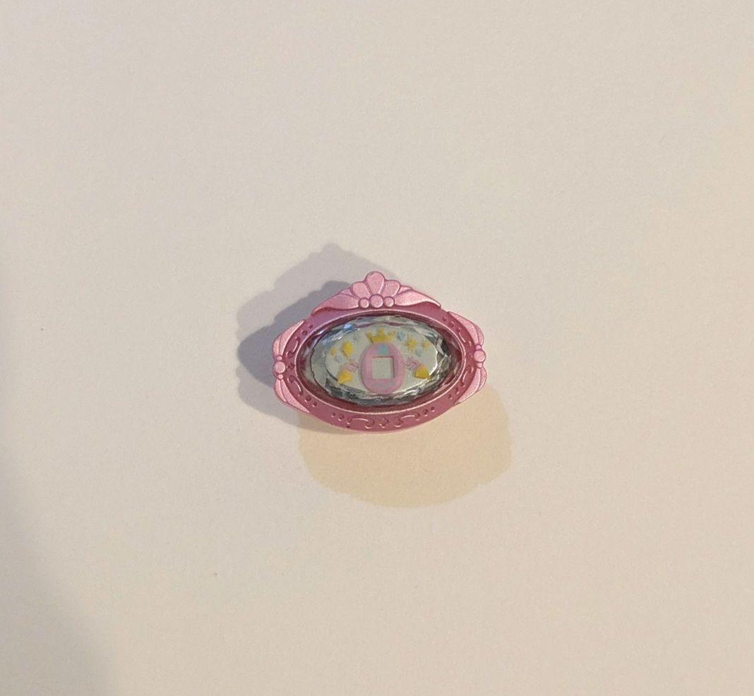 たまごっちp's イエロー たまデコピアスアニバーサリーチェンジ&ストラップ付き