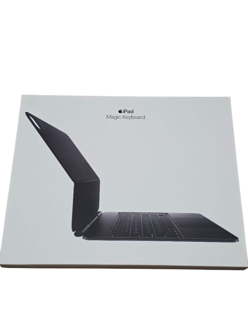 iPad Pro 13インチ M4 Wi-Fi 256 純正キーボード付き