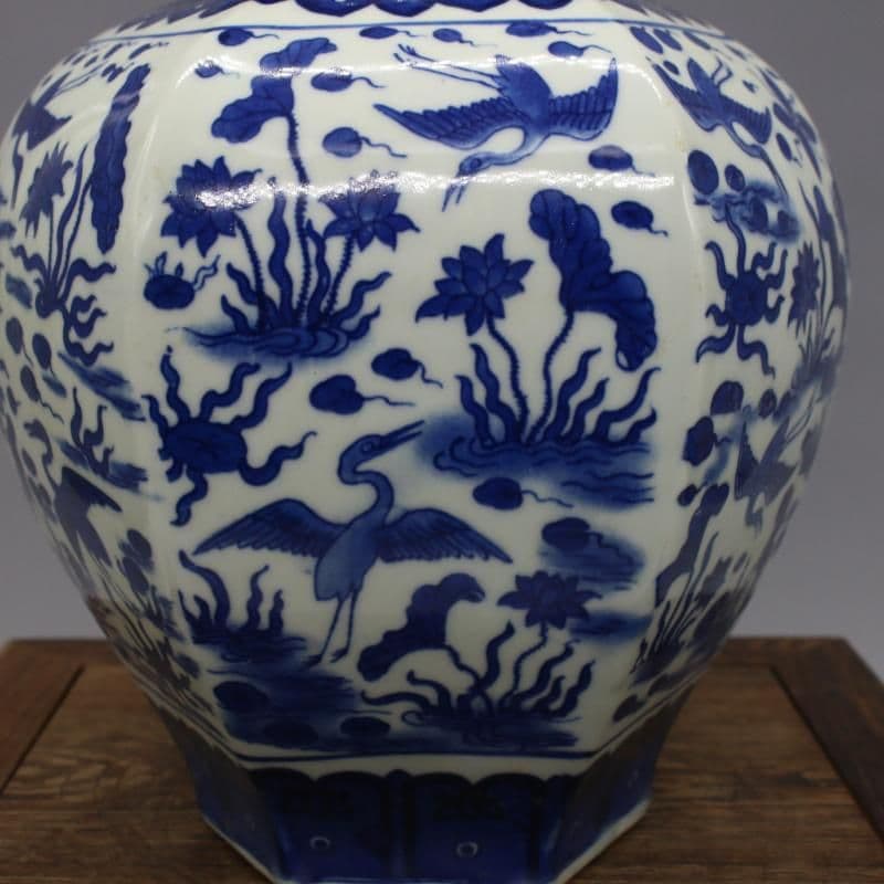 清乾隆青花花鳥六方蓋缶 砂糖缶 景徳鎮 陶磁器 装飾品 現代工芸品美術品 置物