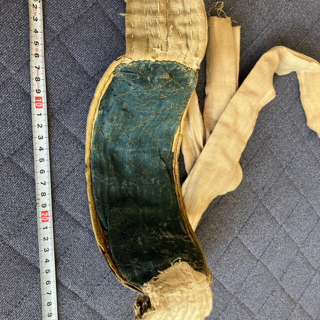 最終値下げ　鎧・甲冑　桐箱付きの鐵味良い本歌の鉢金　 額当て