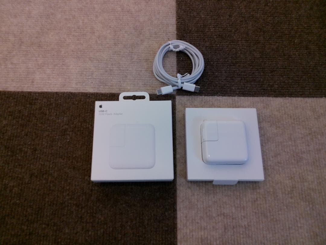 『美品』 MacBook 2017 A1534 12㌅ バッテリー正常・良好