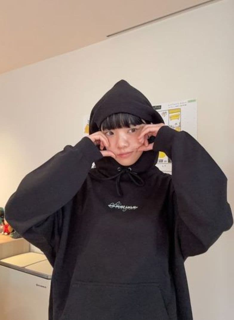 あいみょんドルアパツアーグッズパーカー上下