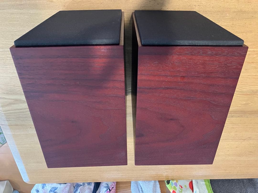 スピーカー・ウーファー Bowers & Wilkins 707 S2