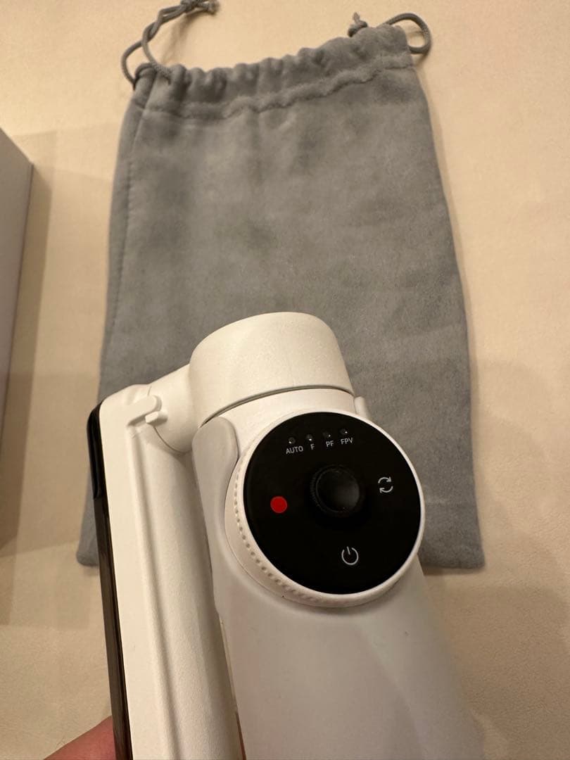 Insta360 Flow スマートフォンスタビライザー　ジンバル