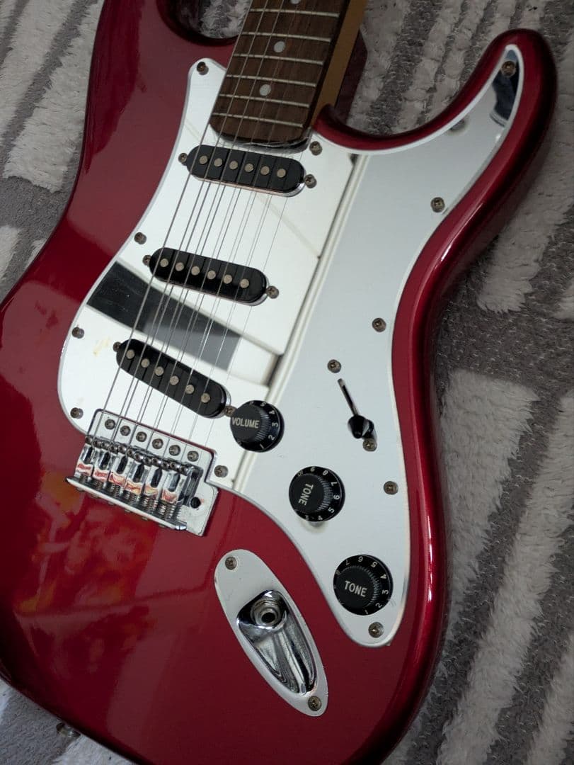 Mavis メイビス エレキギター ストラトタイプ 赤 石橋楽器・ソフトケース