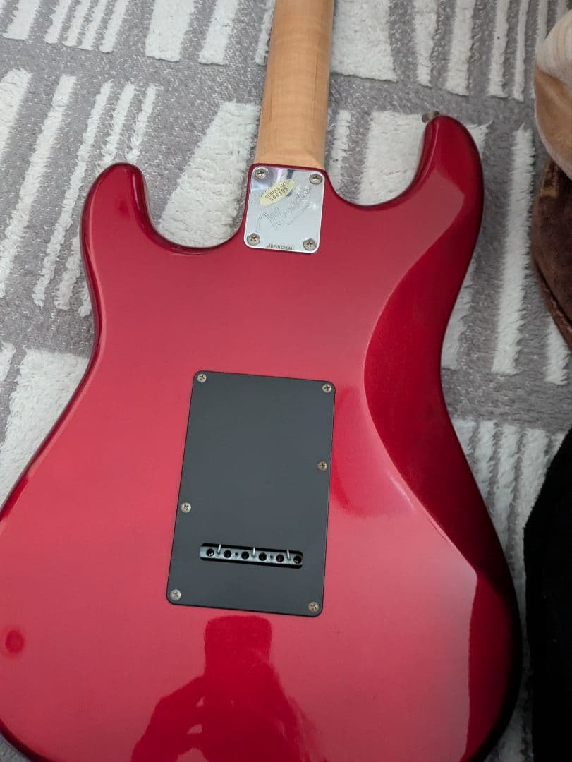 Mavis メイビス エレキギター ストラトタイプ 赤 石橋楽器・ソフトケース