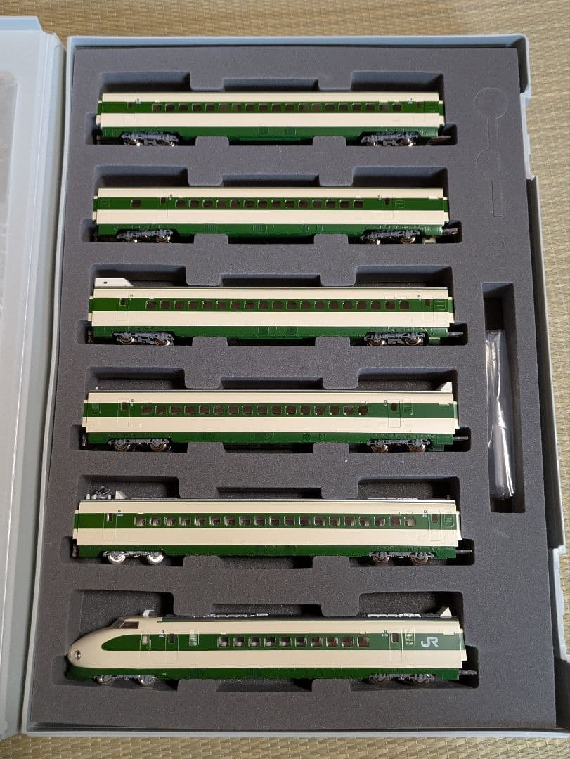 TOMIX　200系　東北新幹線　上越新幹線　F編成