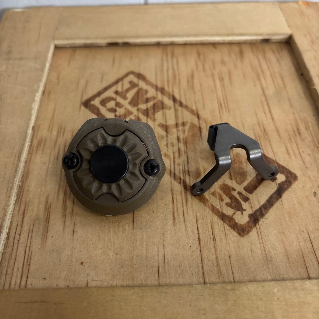 新品　米軍実物STREAMLIGHT SIDEWINDER COMPACT II