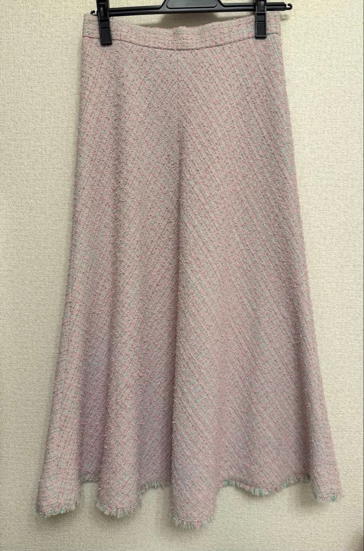 美品　アナイANAYI ピンク　36 ファンシーツィードバイヤスフレア スカート