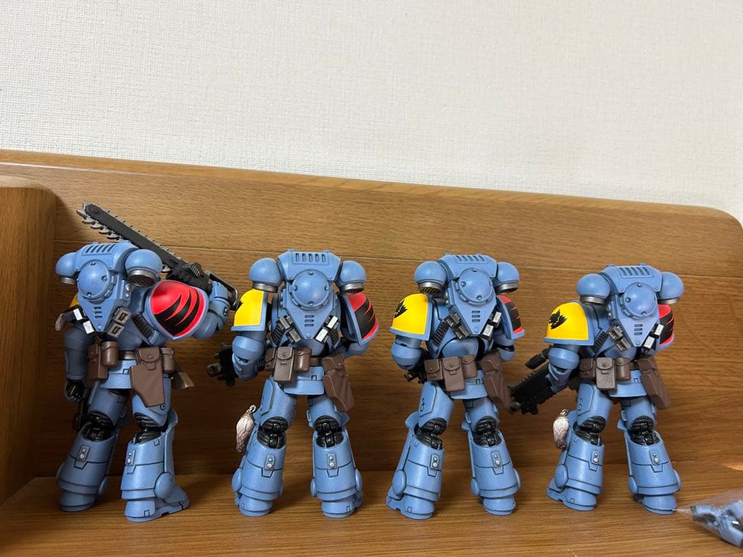Joytoy Warhammer スペースウルフ　4体