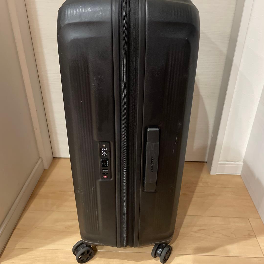 サムソナイト スーツケース ヌオン スピナー キャリーケース
