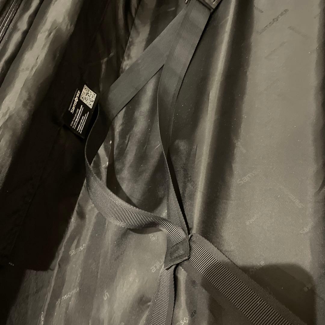 サムソナイト スーツケース ヌオン スピナー キャリーケース