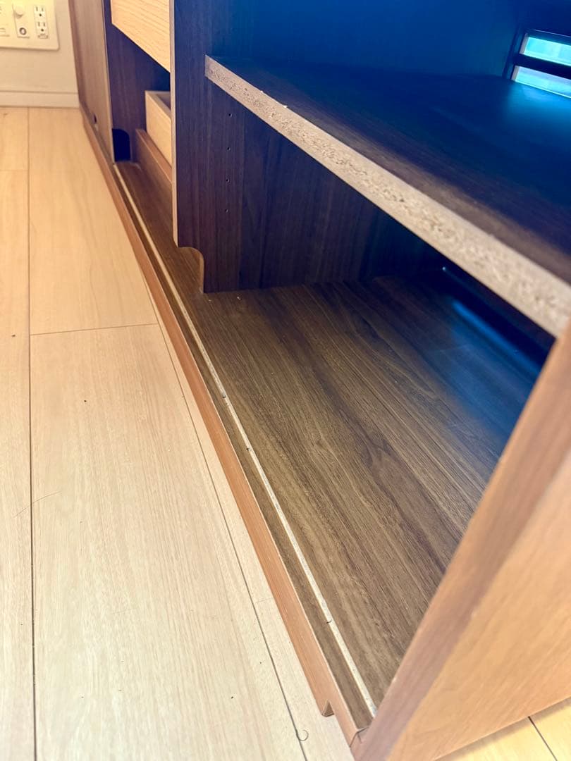 (最終値下げ・本日まで)カリモク スライドストレージTVボード QU50 送料込