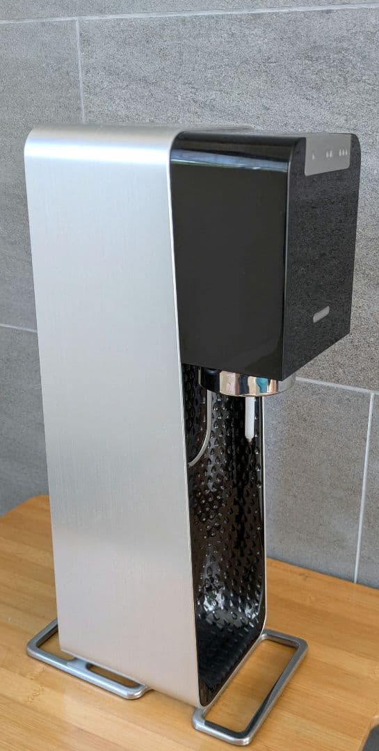 炭酸水メーカー 　ソーダストリーム　自動 オシャレ