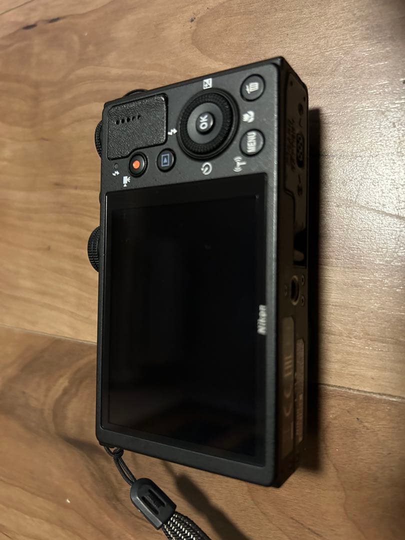 Nikon COOLPIX P340 本体　訳あり